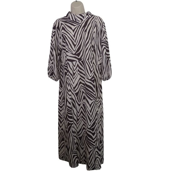Boohoo High Neck Tonal Zebra Print Maxi Dress Women Size 12 Brown 3/4 Sleeve NEW - Picture 1 of 12